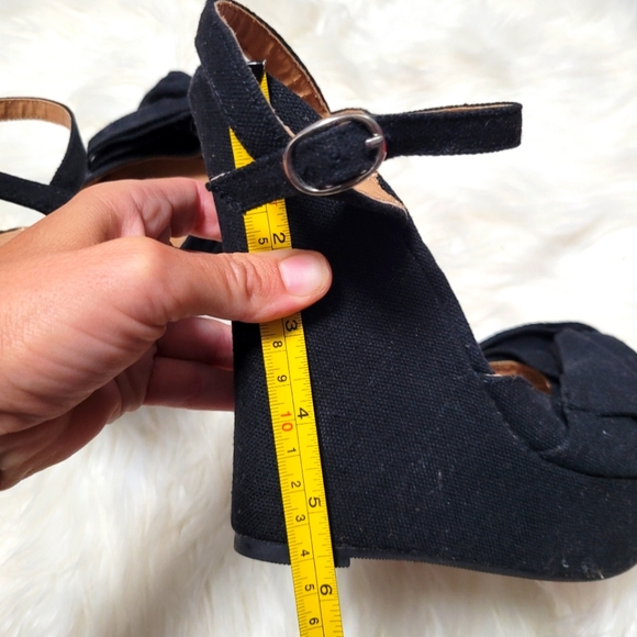 Street Society Black Wedge Sandals Adjustable Straps Business Casual Size 9 - Picture 8 of 9